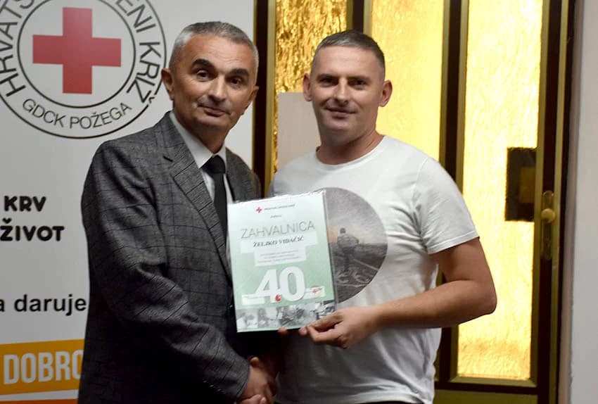 POŽEŽANI SVEČANO OBILJEŽILI DAN DARIVATELJA KRVI: Daruju sebe za druge - Zdenku Šojatu priznanje za 157 davanja