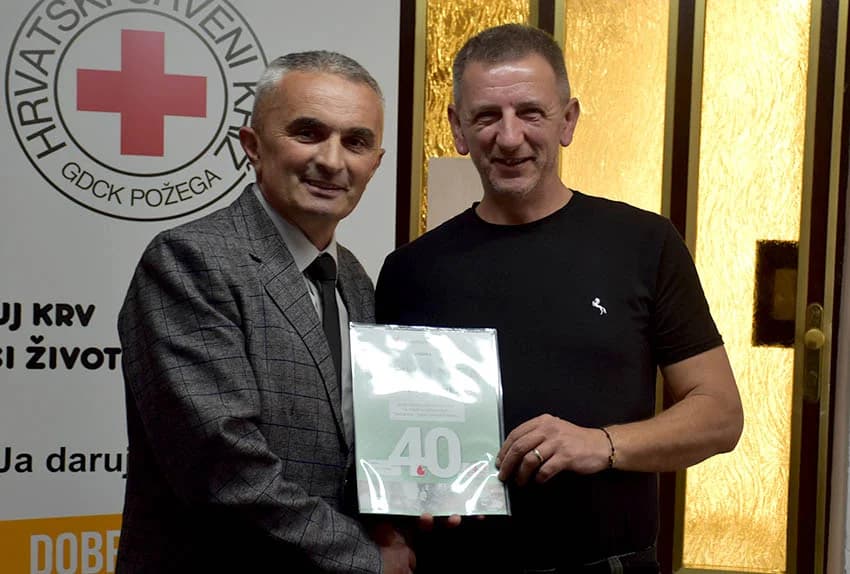 POŽEŽANI SVEČANO OBILJEŽILI DAN DARIVATELJA KRVI: Daruju sebe za druge - Zdenku Šojatu priznanje za 157 davanja