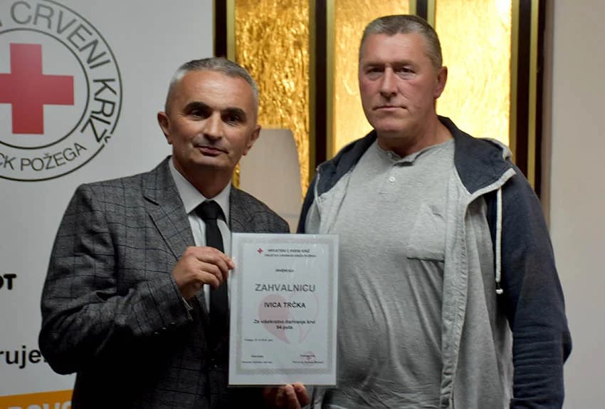 POŽEŽANI SVEČANO OBILJEŽILI DAN DARIVATELJA KRVI: Daruju sebe za druge - Zdenku Šojatu priznanje za 157 davanja