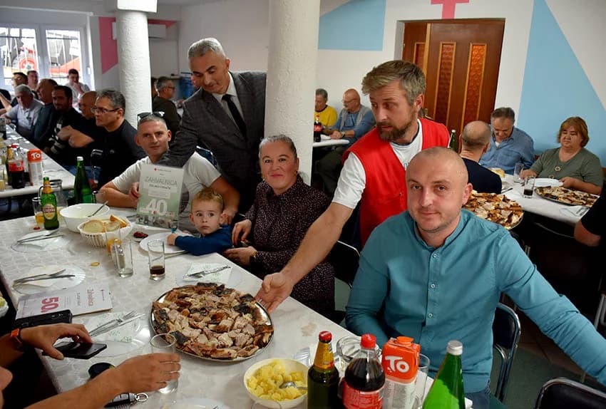 POŽEŽANI SVEČANO OBILJEŽILI DAN DARIVATELJA KRVI: Daruju sebe za druge - Zdenku Šojatu priznanje za 157 davanja