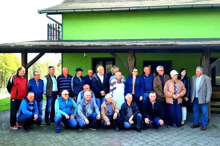 Željezničari umirovljenici proslavili 130. godišnjicu željeznice u Pleternici