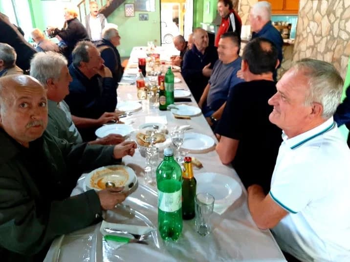 Željezničari umirovljenici proslavili 130. godišnjicu željeznice u Pleternici