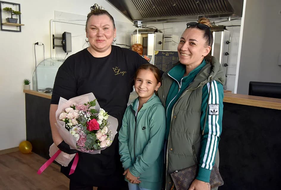 Raznovrsne i slasne delicije u novom FAST FOOD-u u Požegi: Kebab, burgeri, pohana pileća krilca…