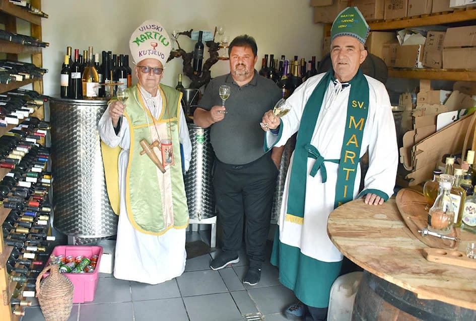 MARTINJE KOD FERDINANDA NOVAKA U KAPTOLU: Uz krštenje mošta slavio i rođendan