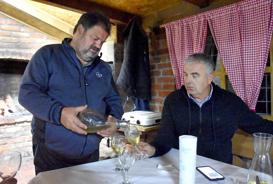 MARTINJE KOD FERDINANDA NOVAKA U KAPTOLU: Uz krštenje mošta slavio i rođendan