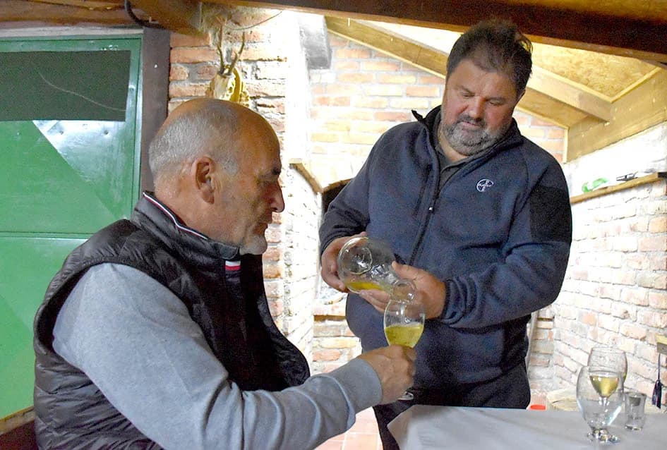 MARTINJE KOD FERDINANDA NOVAKA U KAPTOLU: Uz krštenje mošta slavio i rođendan