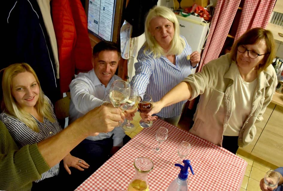 Mirko i Branko preuzeli obveze vinskih kumova