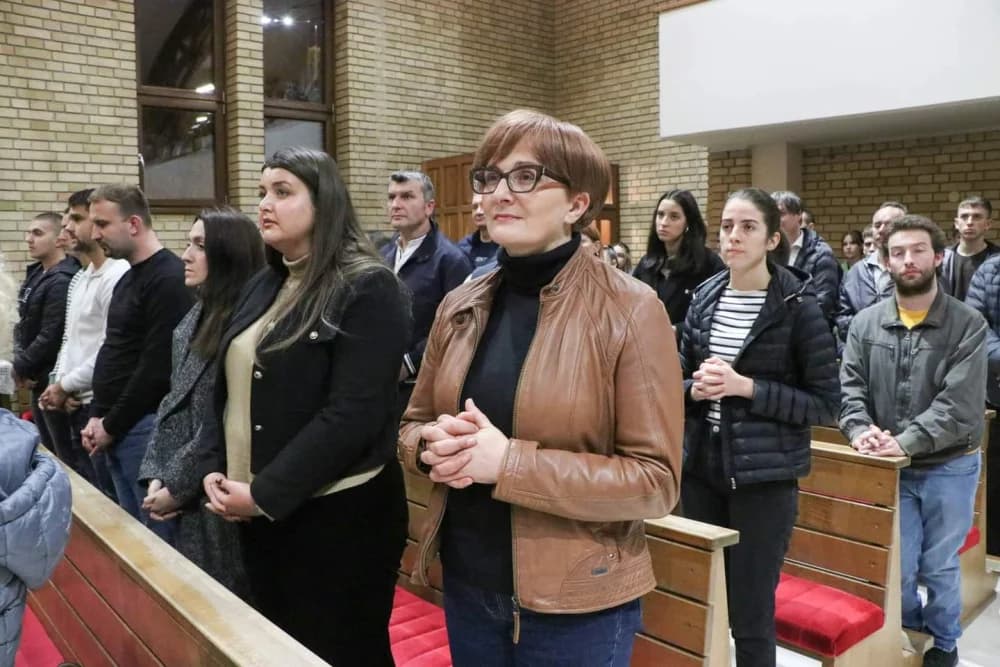 Holywin“ - „Svetost pobjeđuje“: Molitveno bdijenje u Župi sv. Leopolda Mandića