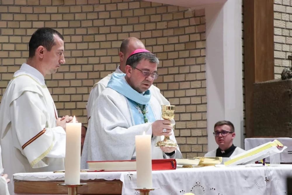 Holywin“ - „Svetost pobjeđuje“: Molitveno bdijenje u Župi sv. Leopolda Mandića