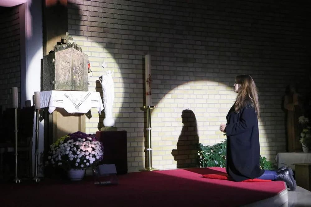 Holywin“ - „Svetost pobjeđuje“: Molitveno bdijenje u Župi sv. Leopolda Mandića
