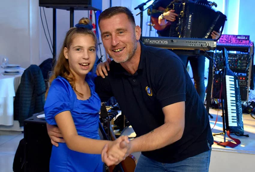 DINAMOVA PLAVA NOĆ U POŽEGI: Navijačka atmosfera u dvorani „Gloria“
