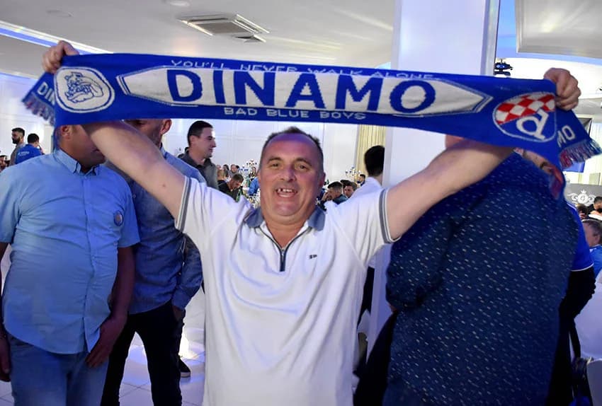 DINAMOVA PLAVA NOĆ U POŽEGI: Navijačka atmosfera u dvorani „Gloria“