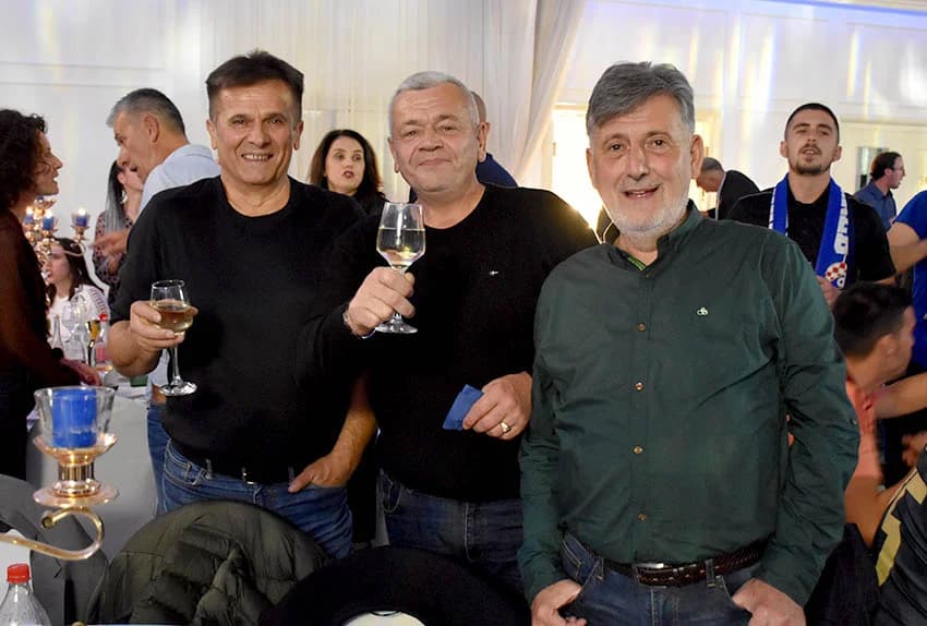 DINAMOVA PLAVA NOĆ U POŽEGI: Navijačka atmosfera u dvorani „Gloria“