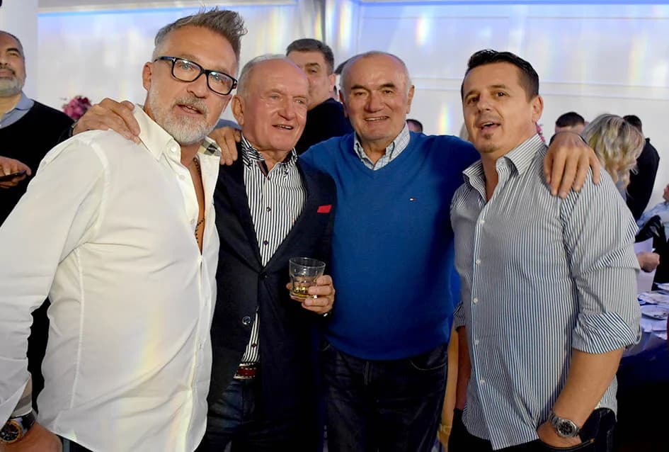DINAMOVA PLAVA NOĆ U POŽEGI: Navijačka atmosfera u dvorani „Gloria“