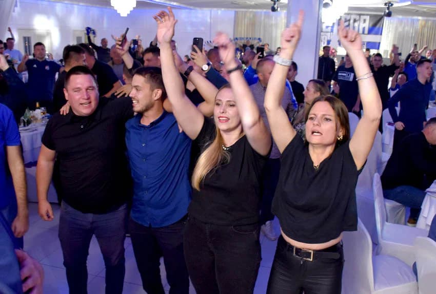 DINAMOVA PLAVA NOĆ U POŽEGI: Navijačka atmosfera u dvorani „Gloria“