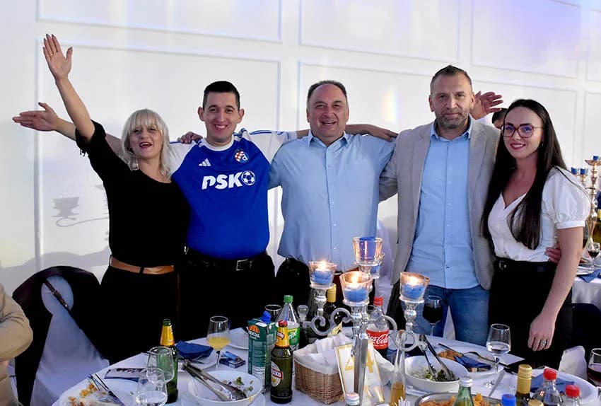 DINAMOVA PLAVA NOĆ U POŽEGI: Navijačka atmosfera u dvorani „Gloria“