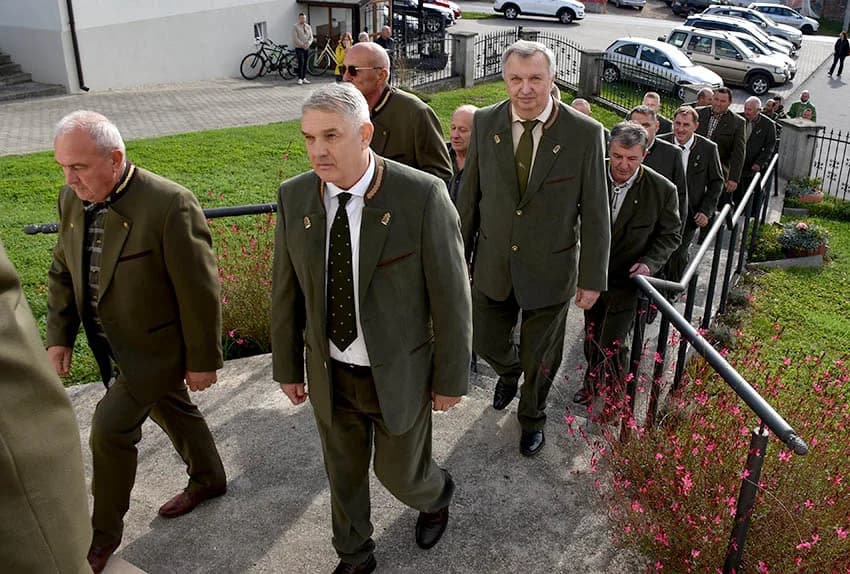 VETOVAČKI LOVCI PROSLAVILI SVOG ZAŠTITNIKA SV. HUBERTA:  Svetac koji uči o očuvanju prirode