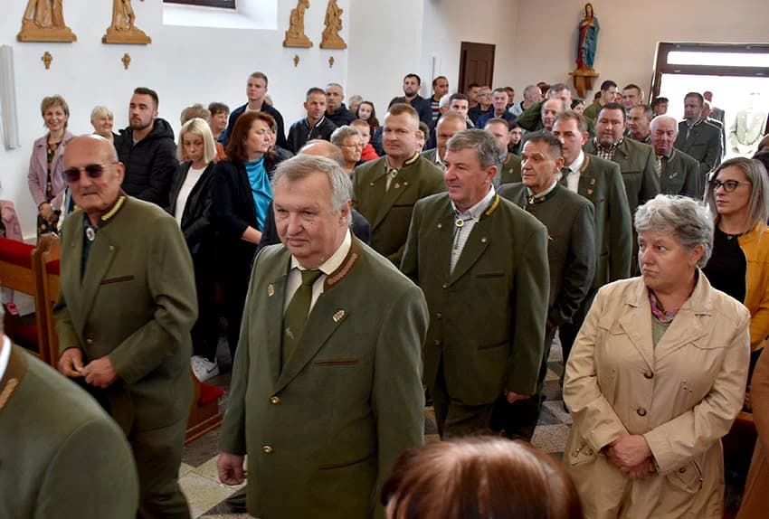 VETOVAČKI LOVCI PROSLAVILI SVOG ZAŠTITNIKA SV. HUBERTA:  Svetac koji uči o očuvanju prirode