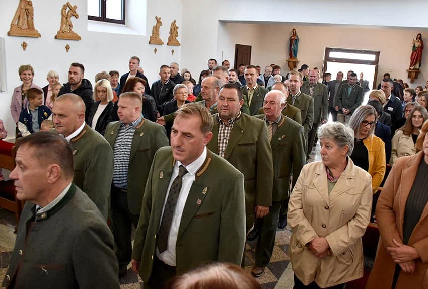 VETOVAČKI LOVCI PROSLAVILI SVOG ZAŠTITNIKA SV. HUBERTA:  Svetac koji uči o očuvanju prirode