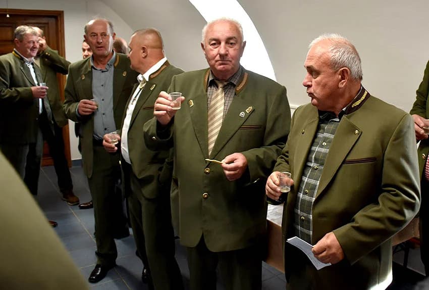 VETOVAČKI LOVCI PROSLAVILI SVOG ZAŠTITNIKA SV. HUBERTA:  Svetac koji uči o očuvanju prirode