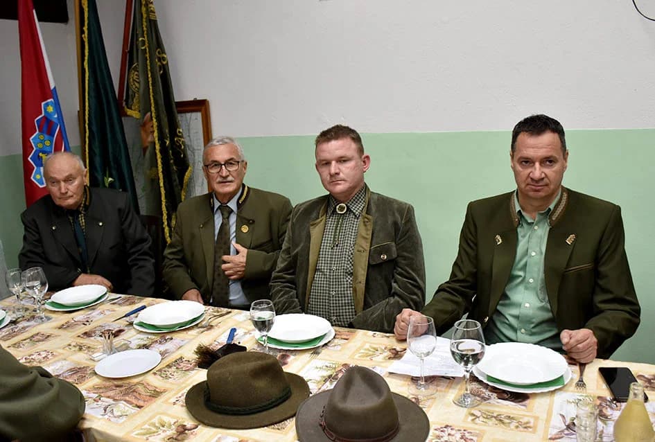 85 GODINA LOVSTVA U JAKŠIĆU: Uz jubilej odlikovano deset lovaca