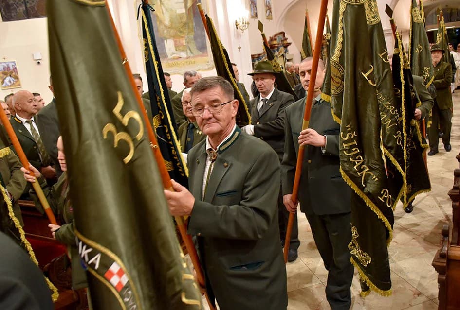 (FOTOGALERIJA) Lovci požeškog i pakračkog kraja proslavili svog zaštitnika
