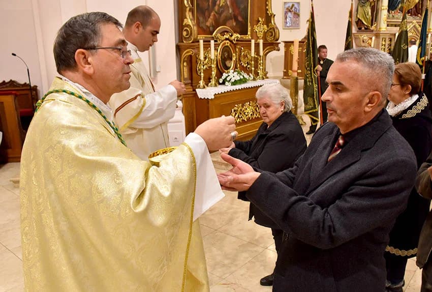 (FOTOGALERIJA) Lovci požeškog i pakračkog kraja proslavili svog zaštitnika