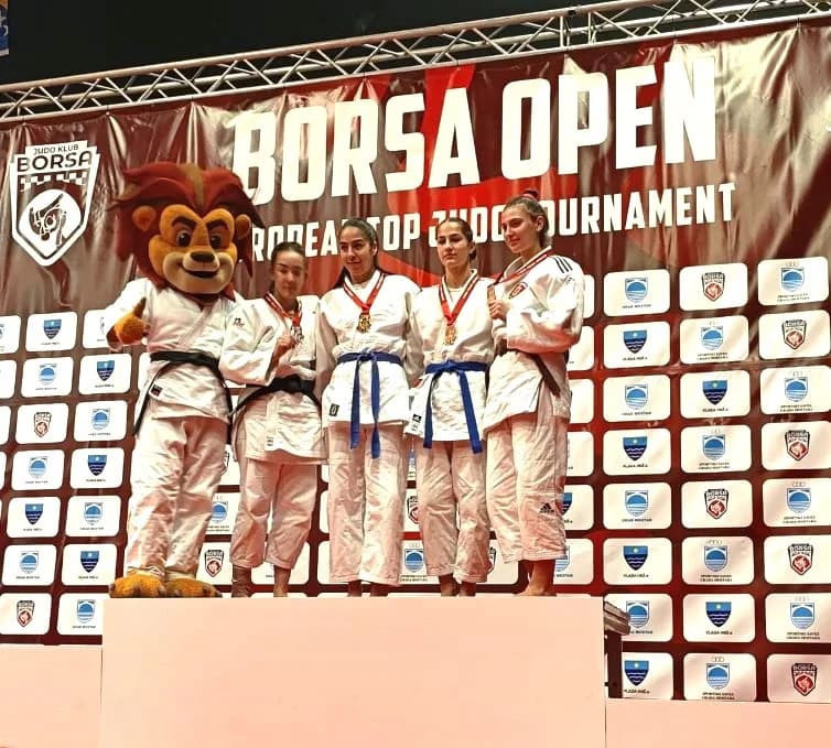 Na jakom turniru u Mostaru Iva Čančar osvojila srebrnu, a Lana Knaus brončanu medalju