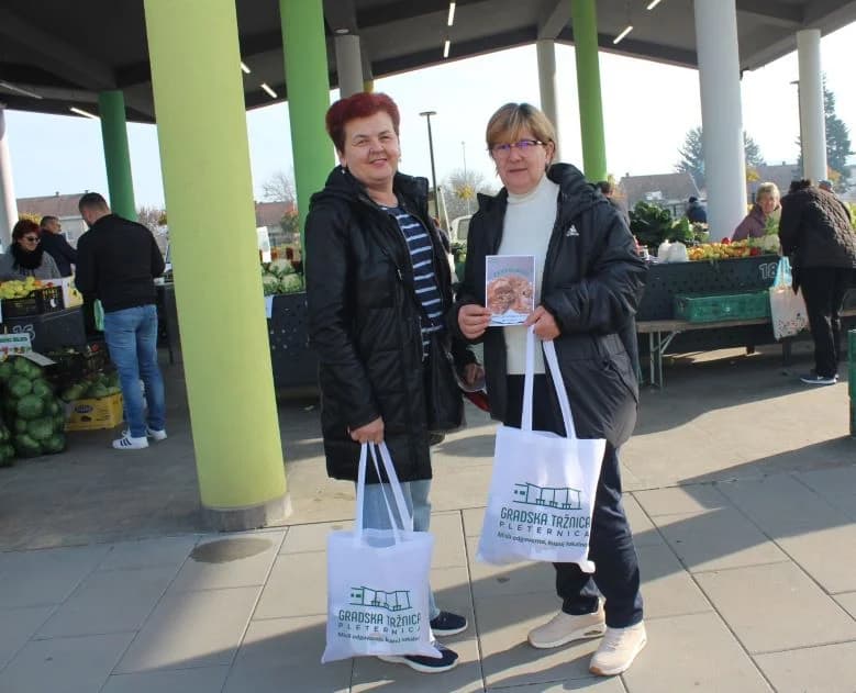 Najbolje štrudle pripremile Ankica Grbeš i Marina Šarić iz Blacka