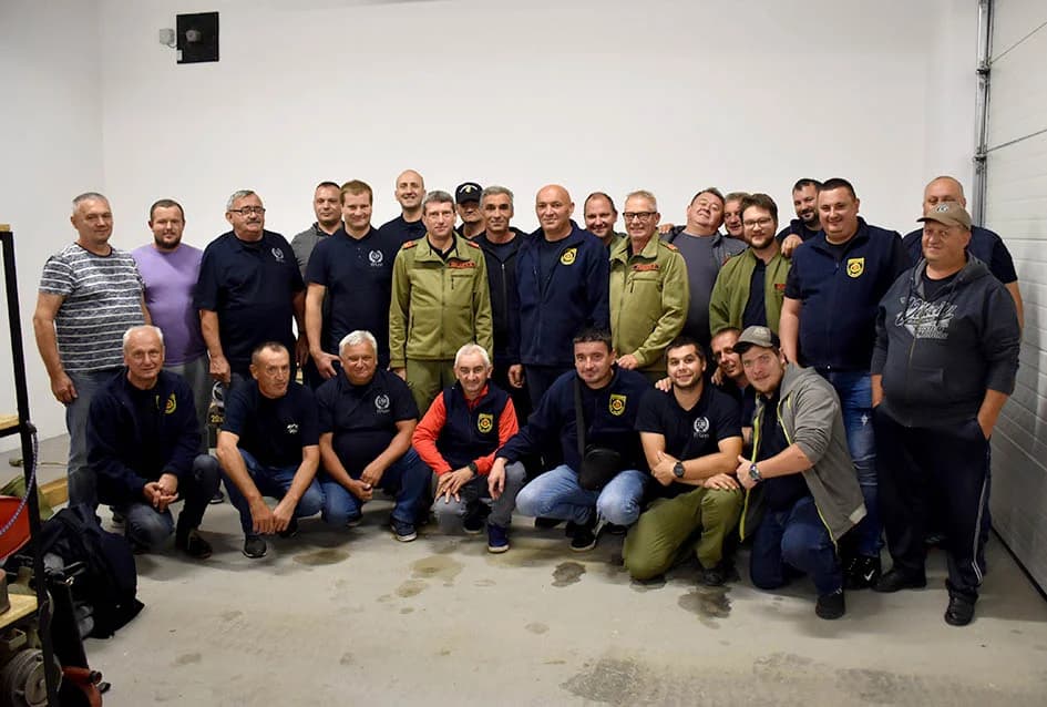 USPJEŠNA SURADNJA VATROGASACA TRENKOVA I RINA U AUSTRIJI: Druženje preraslo u duboko prijateljstvo [FOTO]