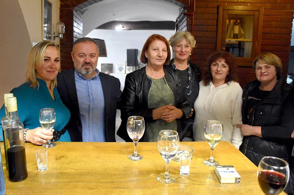 MARTINJE PROSLAVILI ČLANOVI UDRUGE „STJEPAN KOYDL“ IZ POŽEGE: Zlatko Vuković preuzeo obveze vinskog kuma