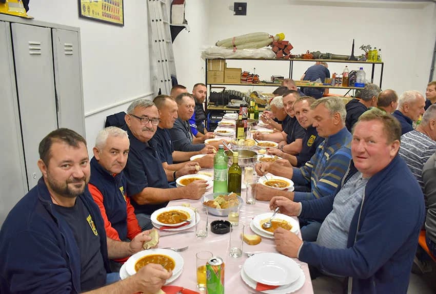 USPJEŠNA SURADNJA VATROGASACA TRENKOVA I RINA U AUSTRIJI: Druženje preraslo u duboko prijateljstvo [FOTO]