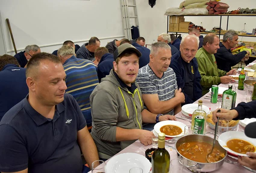 USPJEŠNA SURADNJA VATROGASACA TRENKOVA I RINA U AUSTRIJI: Druženje preraslo u duboko prijateljstvo [FOTO]