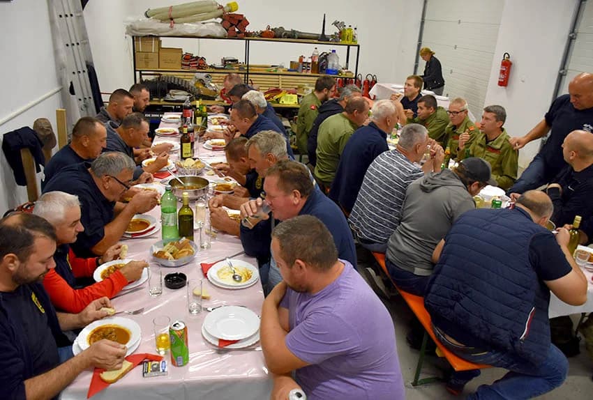 USPJEŠNA SURADNJA VATROGASACA TRENKOVA I RINA U AUSTRIJI: Druženje preraslo u duboko prijateljstvo [FOTO]