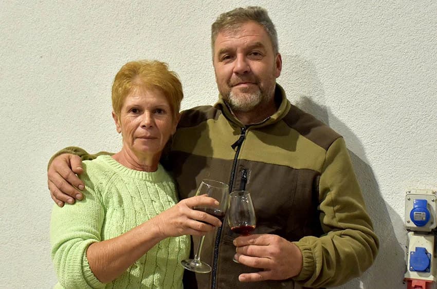 ODRŽANO TRADICIONALNI MARTINJE KOD IVE ENJINGIJA U HRNJEVCU: Ovogodišnji vinski kum Marko Galić, požeški poduzetnik