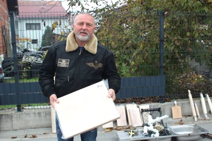 Na prostoru Gradske tržnice u Pleternici održan treći po redu „Buvljak i autopijac“