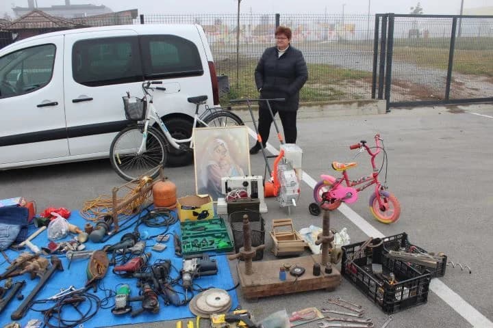 Na prostoru Gradske tržnice u Pleternici održan treći po redu „Buvljak i autopijac“