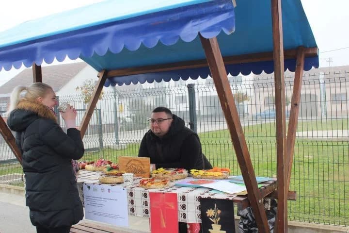 Na prostoru Gradske tržnice u Pleternici održan treći po redu „Buvljak i autopijac“