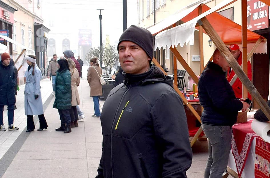 Jesenski sajam u požeškoj pješačkoj zoni okupio više od 60 izlagača
