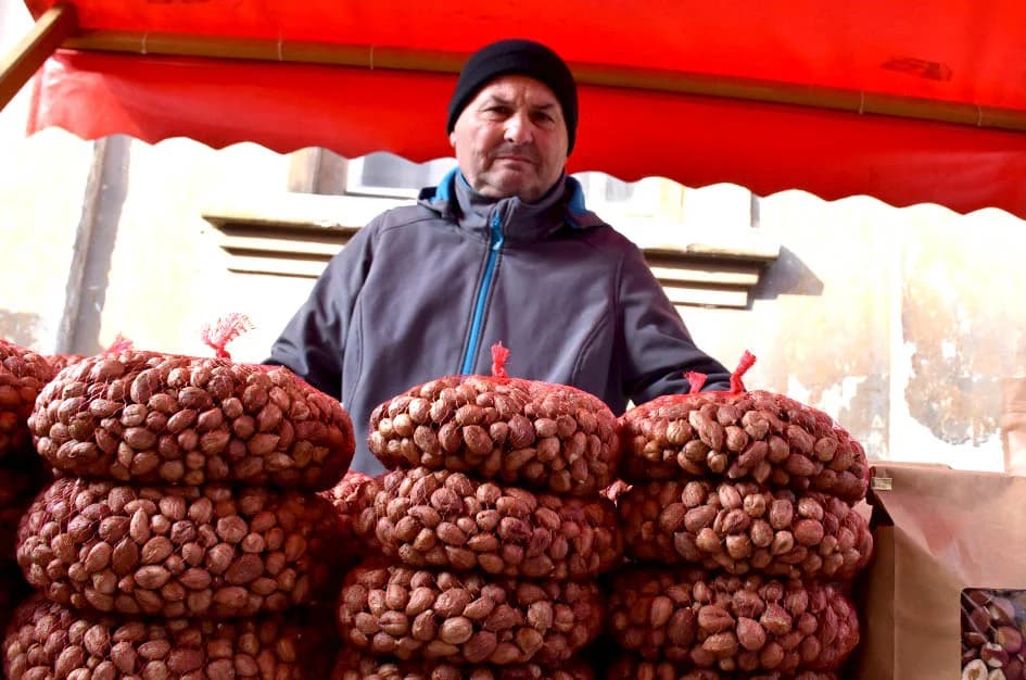 Jesenski sajam u požeškoj pješačkoj zoni okupio više od 60 izlagača