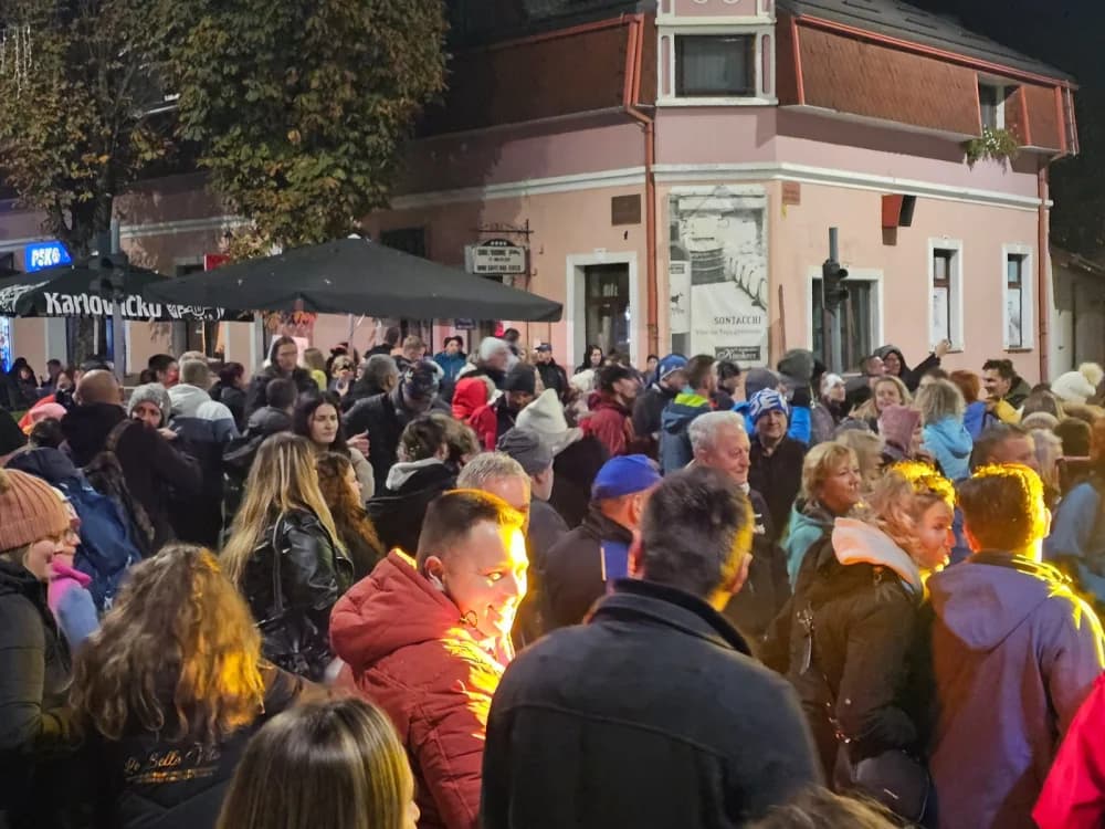 Nikad veći broj planinara, izlagača i posjetitelja na ovogodišnjem Martinje u Kutjevu koje će mnogima u dubokom sjećanju