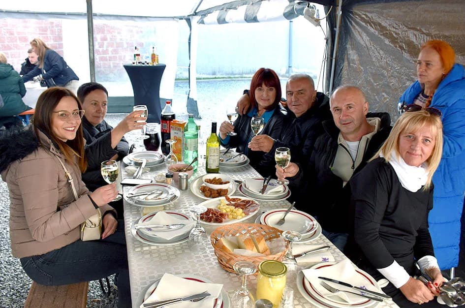 Šime Makarun iz Luna vinski kum obitelji Tandara iz Kutjeva