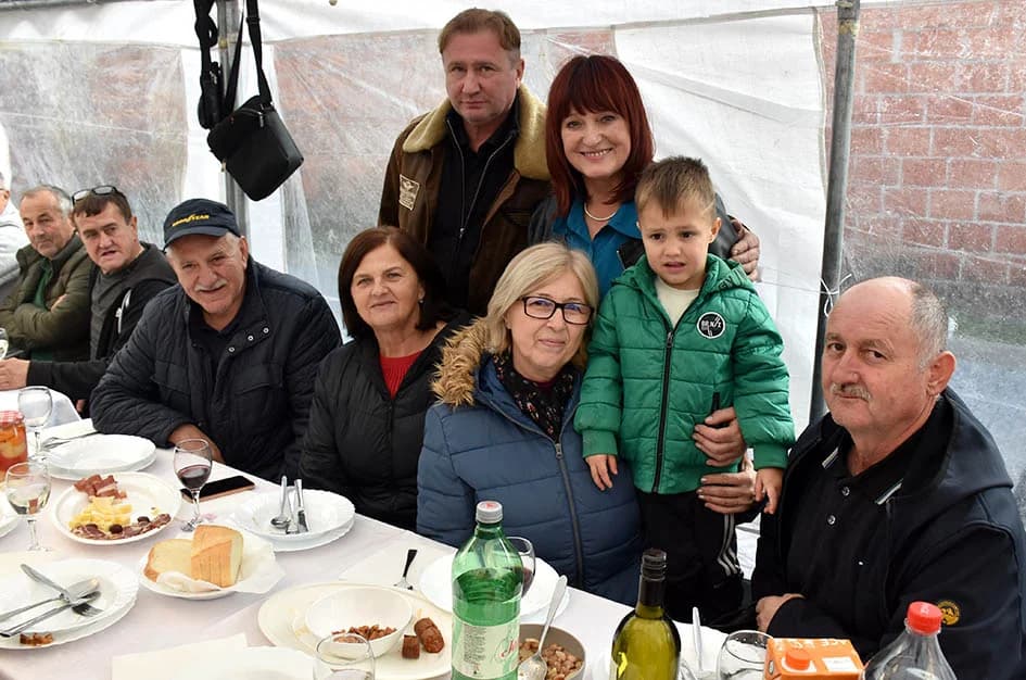 Šime Makarun iz Luna vinski kum obitelji Tandara iz Kutjeva