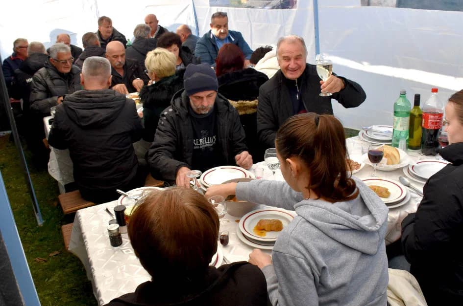 Šime Makarun iz Luna vinski kum obitelji Tandara iz Kutjeva