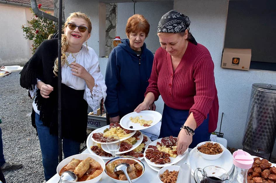 Šime Makarun iz Luna vinski kum obitelji Tandara iz Kutjeva