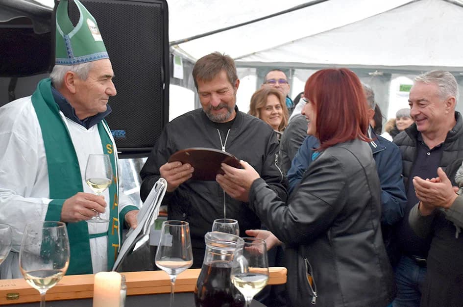 Šime Makarun iz Luna vinski kum obitelji Tandara iz Kutjeva
