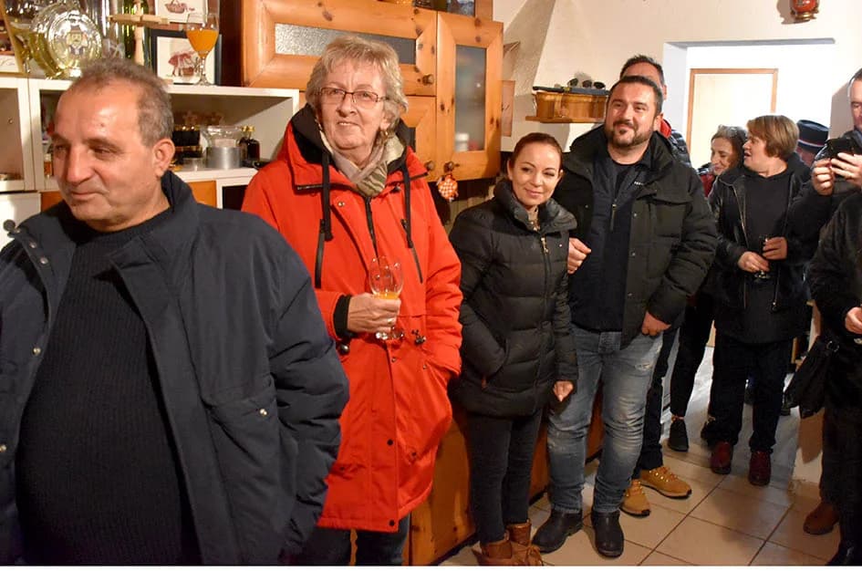 VUKOVIĆEVI NA POŽEŠKOM SOKOLOVCU SLAVILI MARTINJE:  Tradicija duga četrnaest godina