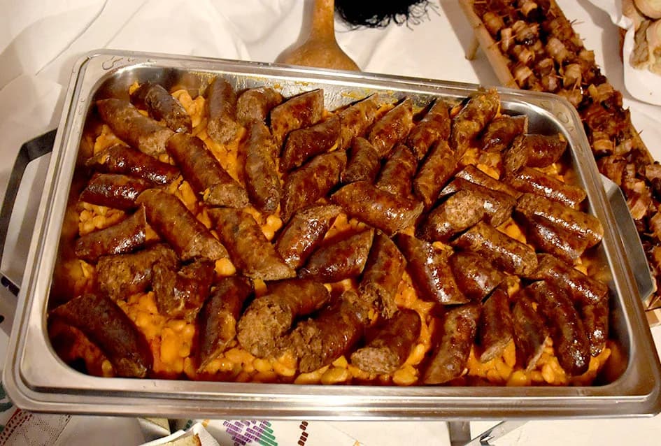 VUKOVIĆEVI NA POŽEŠKOM SOKOLOVCU SLAVILI MARTINJE:  Tradicija duga četrnaest godina
