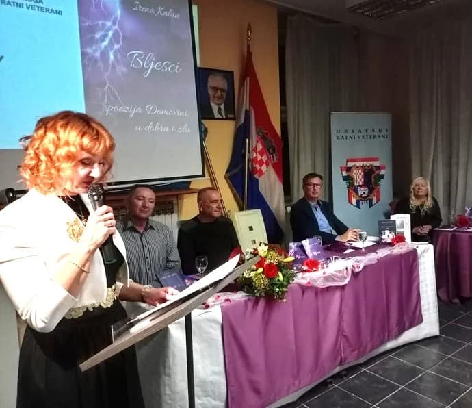DOMOLJUBNA POEZIJA: U Zagrebu i Slunju promovirana zbirka pjesama „Bljesci“ Irene Kalan iz Bilica