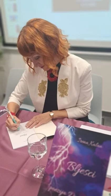 DOMOLJUBNA POEZIJA: U Zagrebu i Slunju promovirana zbirka pjesama „Bljesci“ Irene Kalan iz Bilica